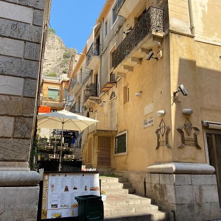 Taormina B&B 외부 사진